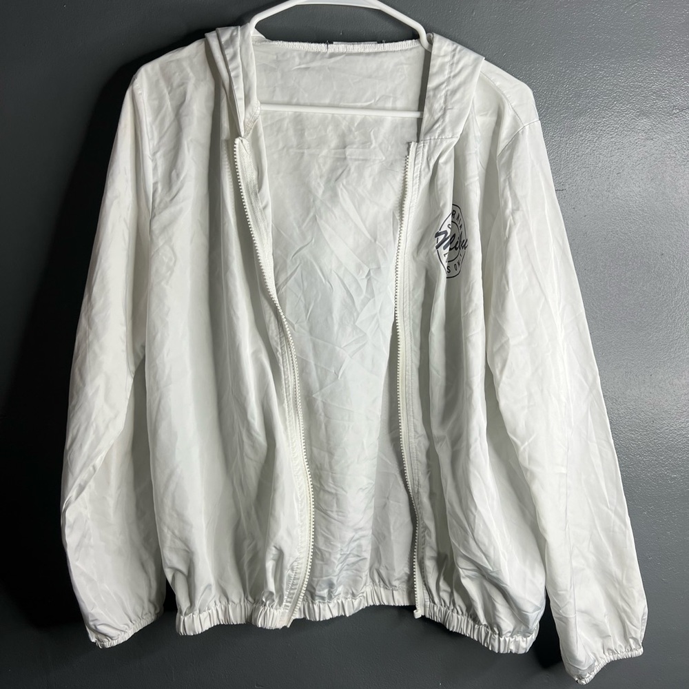 Brandy Melville windbreaker